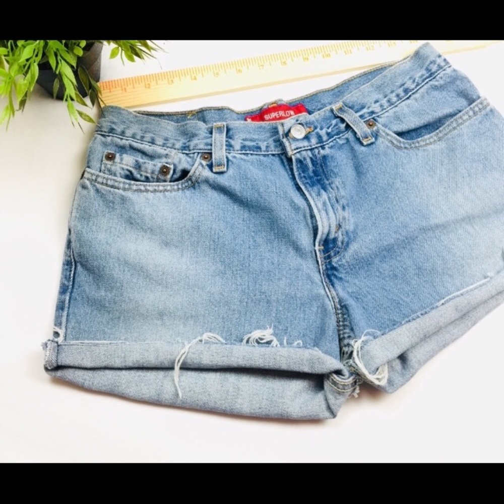 Levi shorts